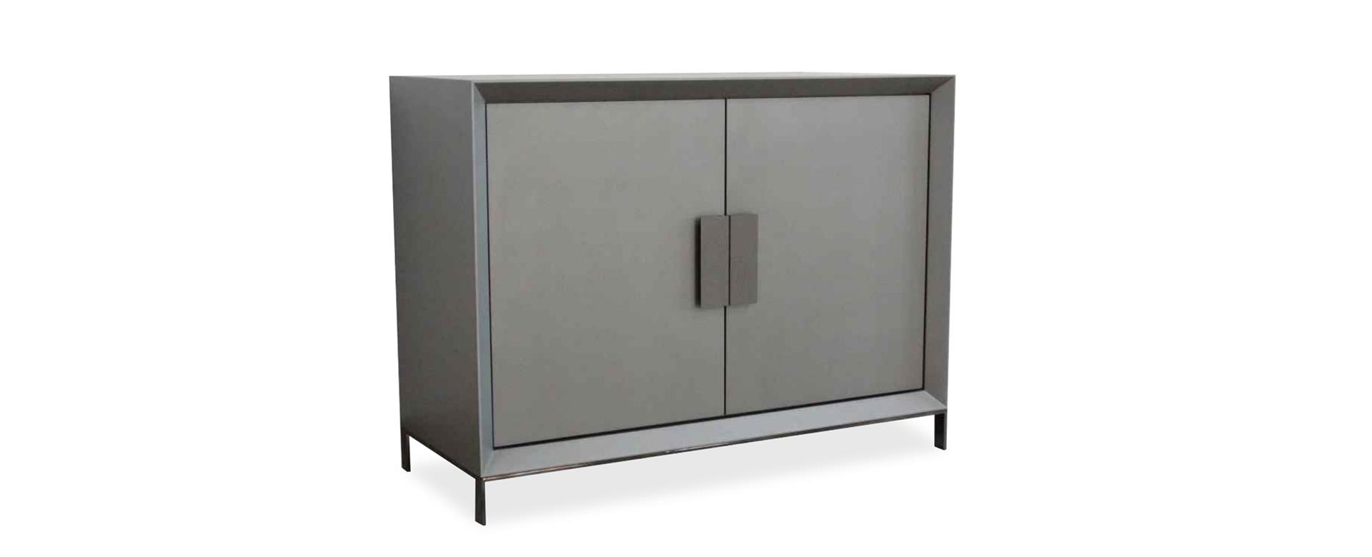 Buffet Romus com 2 portas