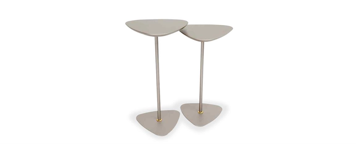 Mesa de apoio Ada 535 frente