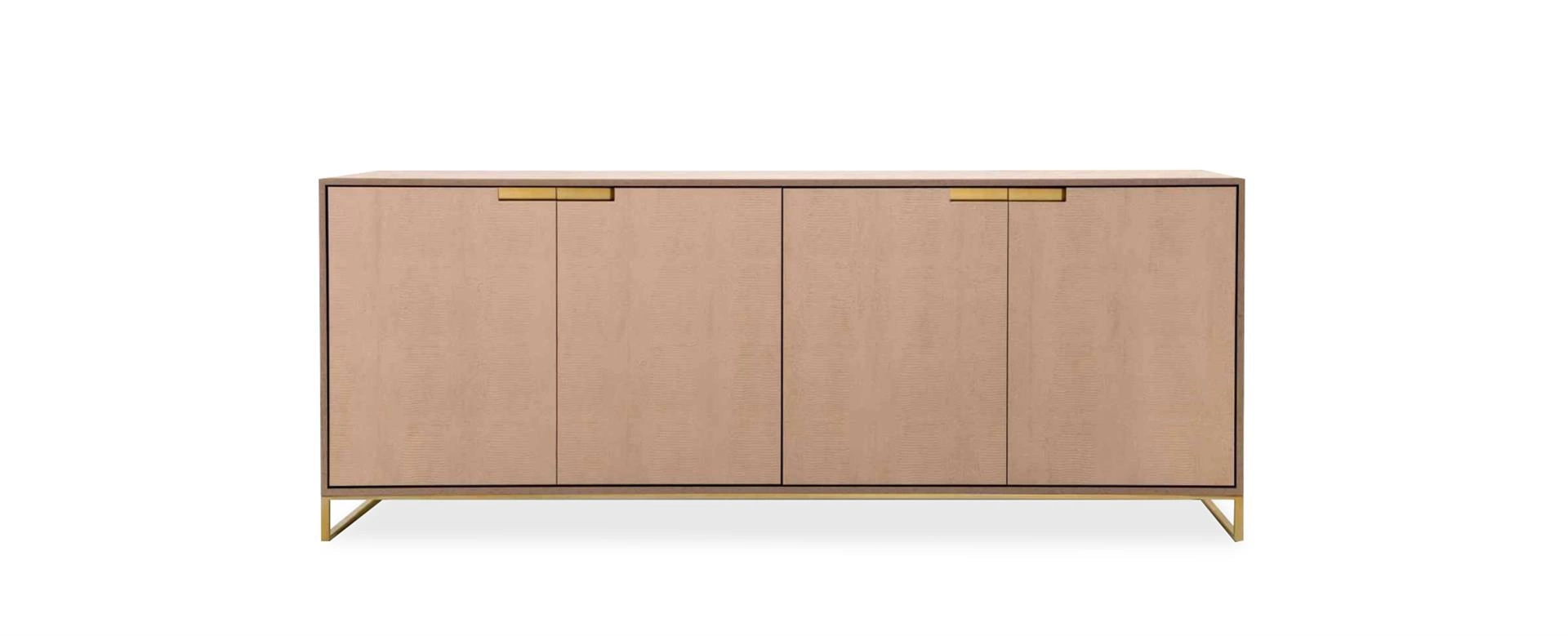 Buffet Inka com quatro portas